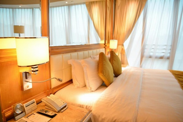 Regal Hongkong Hotel image 13